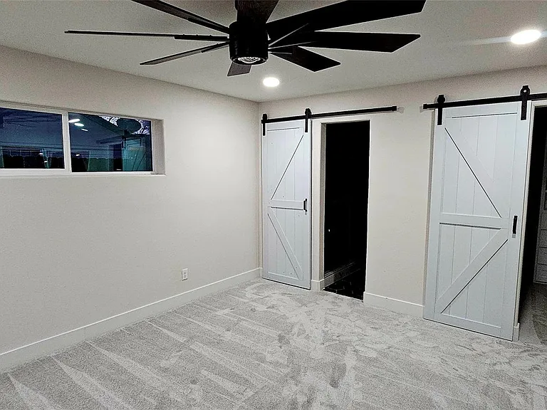 18630 Prince William Ln — Photo 25