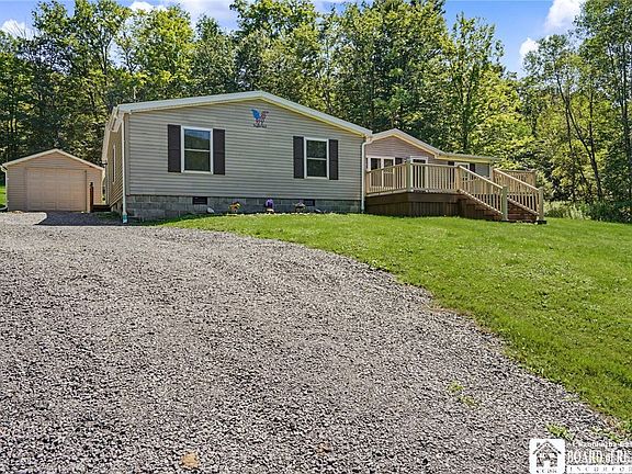 3rd image of 3383 Cherry Valley Rd