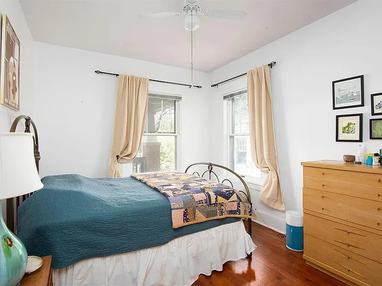 704 Tremont Ave — Photo 8