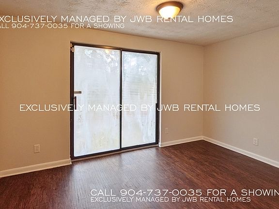3rd image of 4121 Sharbeth Dr E