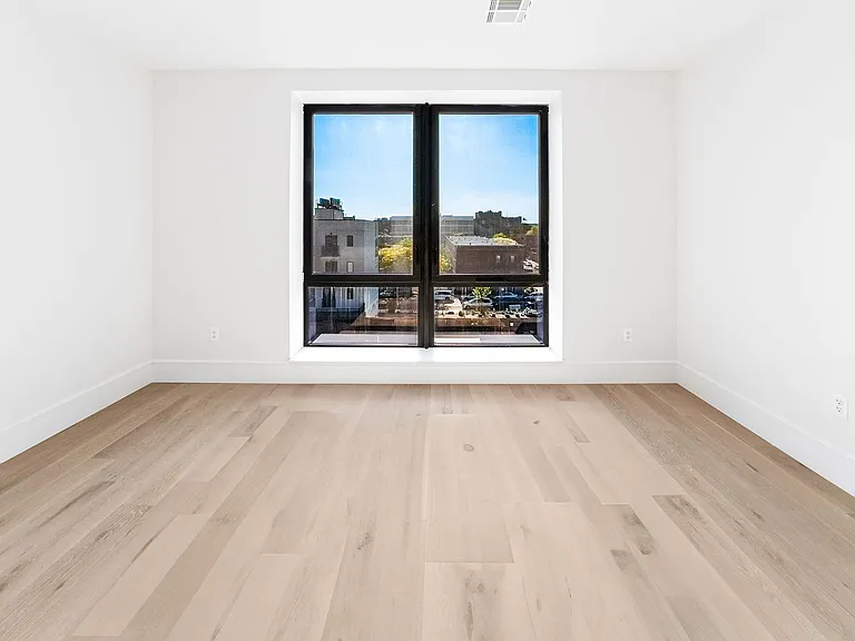 865 Rogers Ave #402 — Photo 7