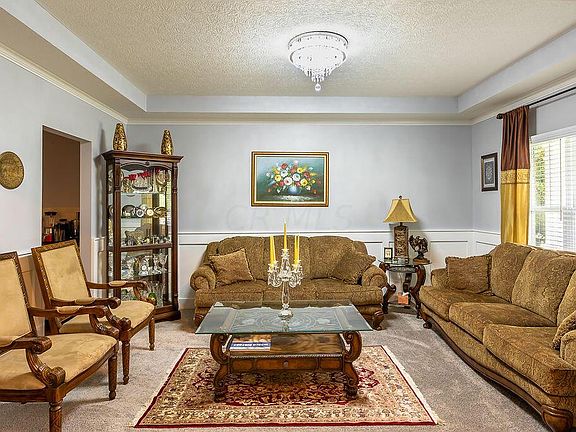 5th image of 7414 Broxton Ln