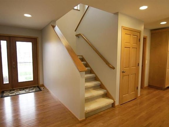 4th image of 10810 Blue Mountain Ave
