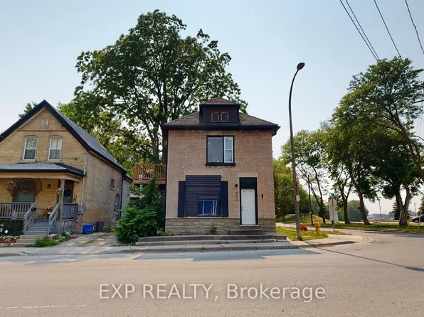 553 Quebec St, London, ON N5W 3Y9