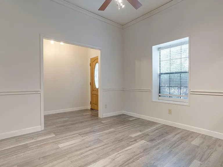 5629 Guadalajara Dr — Photo 7