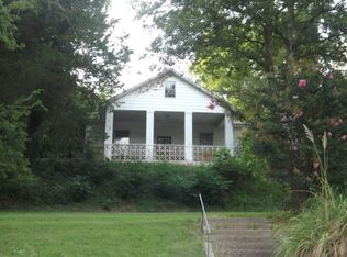 135 Magnolia St, Hot Springs, AR 71901