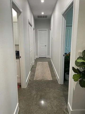 3 bed, 1200 sqft, $1,750 — Photo 3