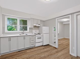 1576 Eglinton Ave W #2, Toronto, ON M6E 2G8