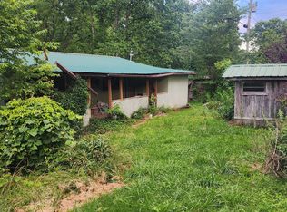 229 Obis Bowling Rd, Robbins, TN 37852