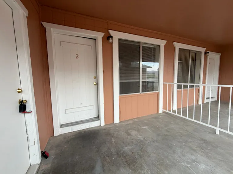 1575 Monte Vista Dr #2 — Photo 1