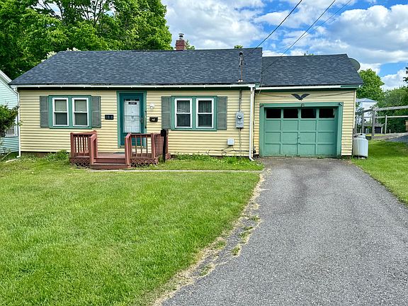 3rd image of 12A Capen Avenue