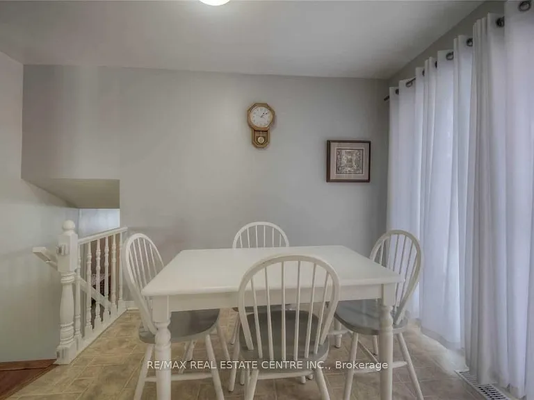 14 Amblecote Pl — Photo 12