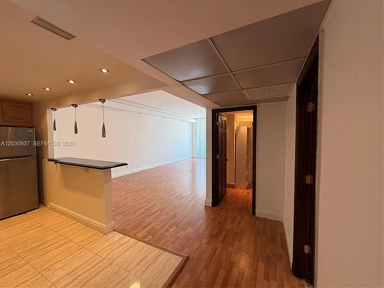19380 Collins Ave #11 — Photo 17