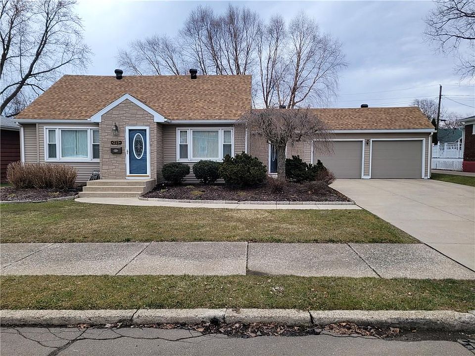 215 Lake Ave, Erie, PA 16511 Zillow
