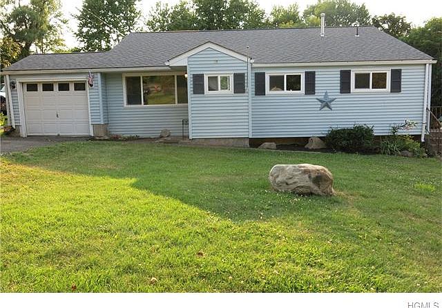 1st image of 15 Neversink Dr
