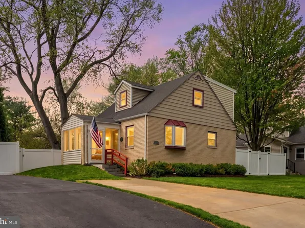 7139 Parkview Ave, Falls Church, VA 22042