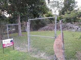 8329 Wayfarer Ln, Houston, TX 77075