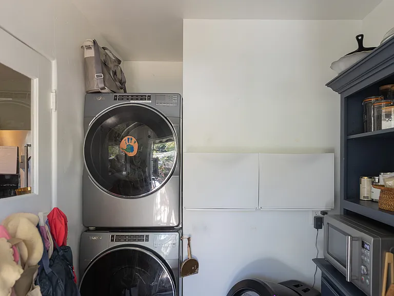 1278 Phillips Ln — Photo 18