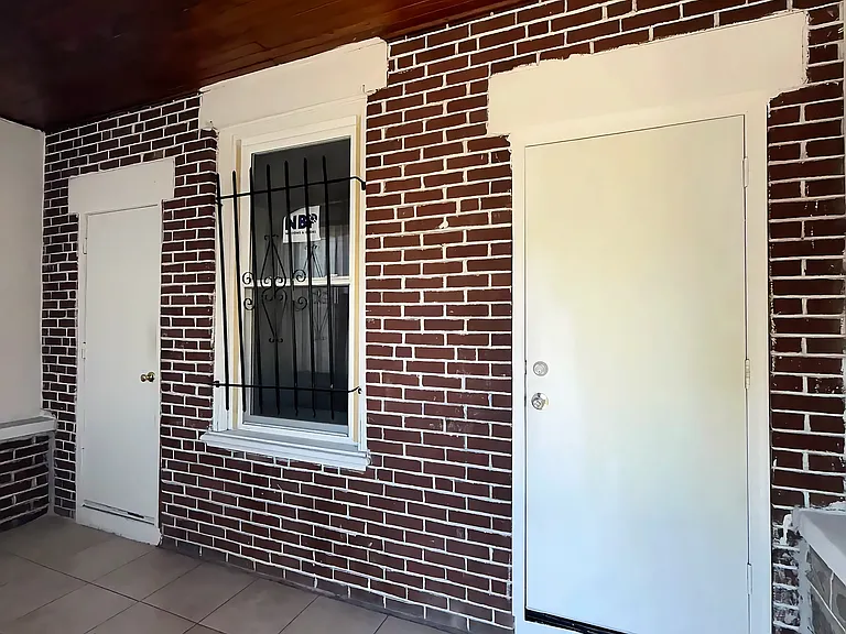 253 W Rockland St #1 — Photo 2