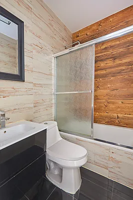 Sold by Andrew Freerks, LREB | media 6