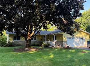 N3696 Scenic Dr, La Crosse, WI 54601