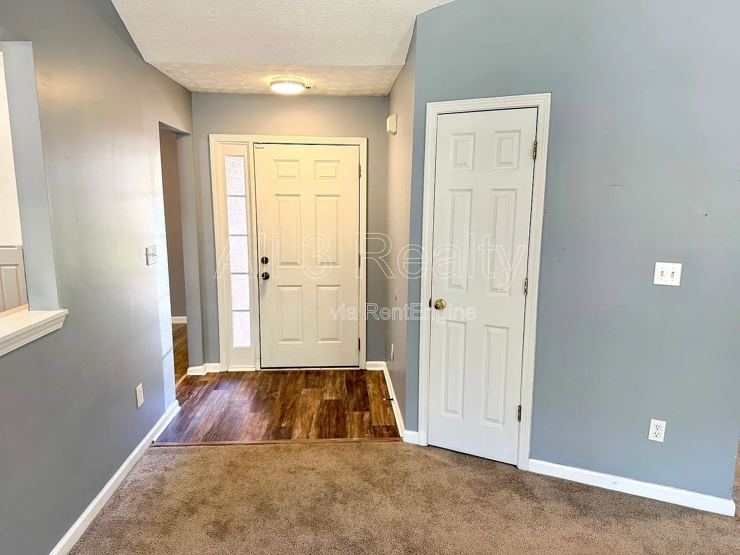 3 bed, 2.0 bath, 1285 sqft, $1,750 — Photo 3