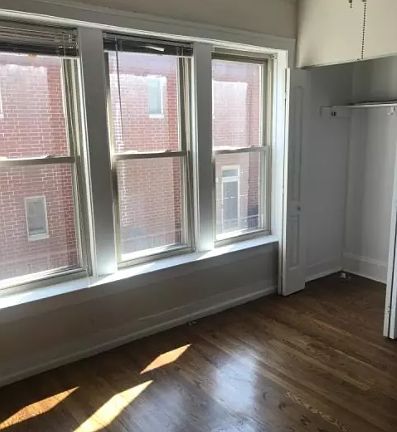 5th image of 1959 W Foster Ave Unit 63-1
