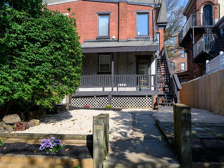 210 E Gay St — Photo 25
