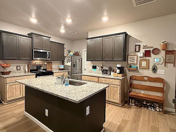 3rd image of 5459 Mac Rd