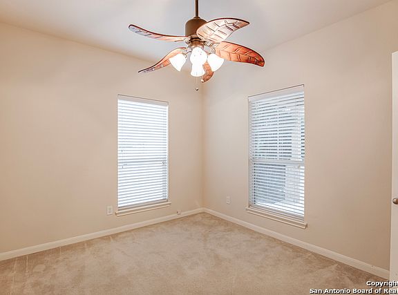 5th image of 453 Stonebrook Dr