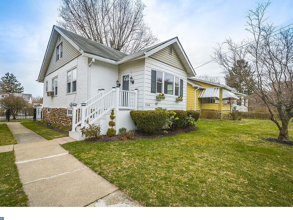 1st image of 2346 Tague Ave
