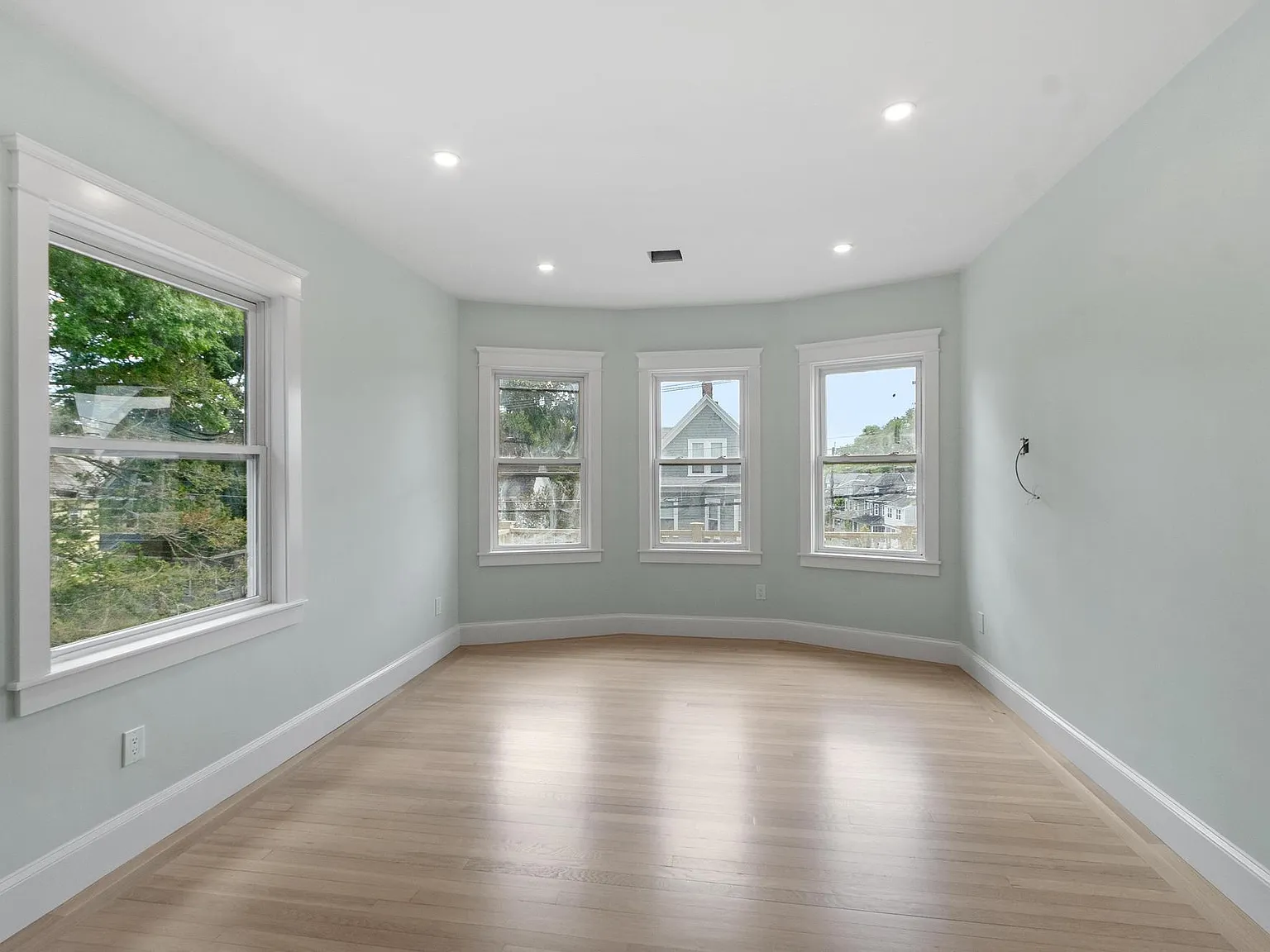 61 Warren Street - 2 — Photo 1