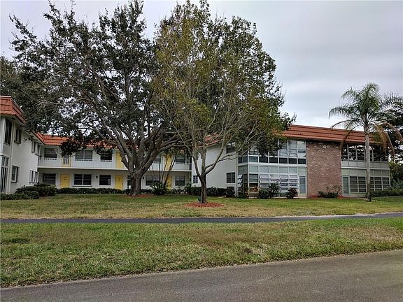 2nd image of 1225 NW 21st St Unit 10-1003