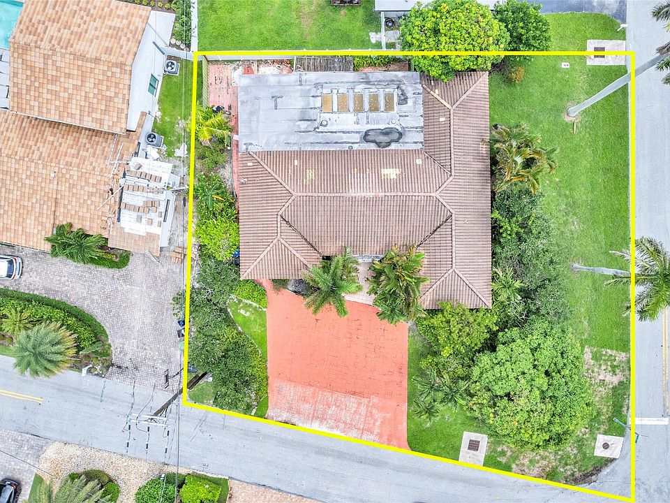1st image of 1584 N Blue Water Terrace