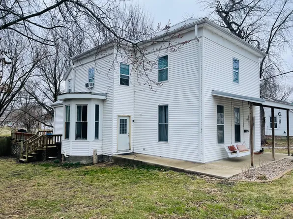 413 N Monroe St, Pittsfield, IL 62363