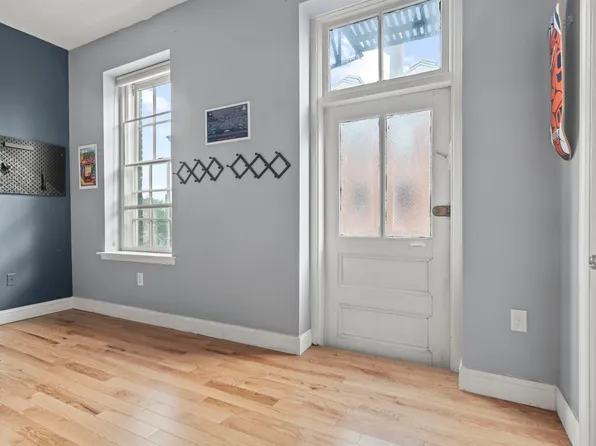 187 Wayne Street image 22 of 50