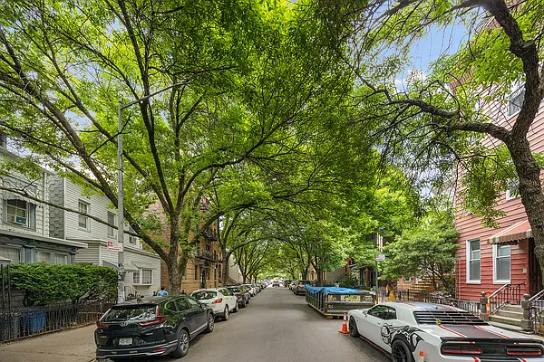 Rented by Compass | media 14