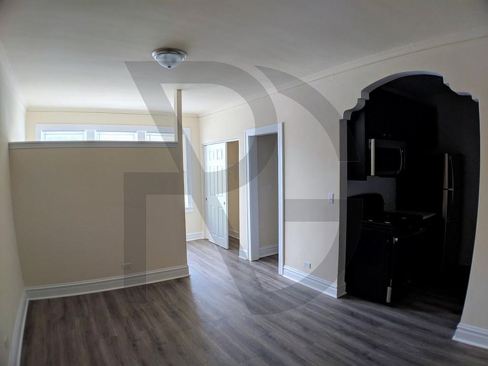 1st image of 2936 W Palmer St #U405
