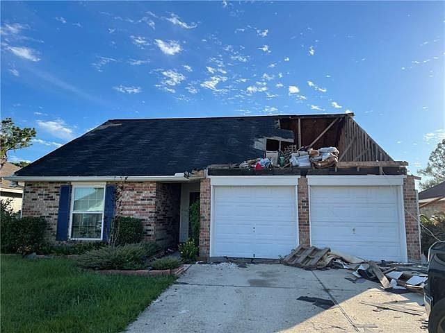 1st image of 2173 Greenwood Dr