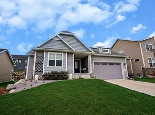 5384 Little Bluestem Dr, Mc Farland, WI 53558