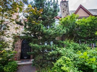 6229 Alderton St, Flushing, NY 11374