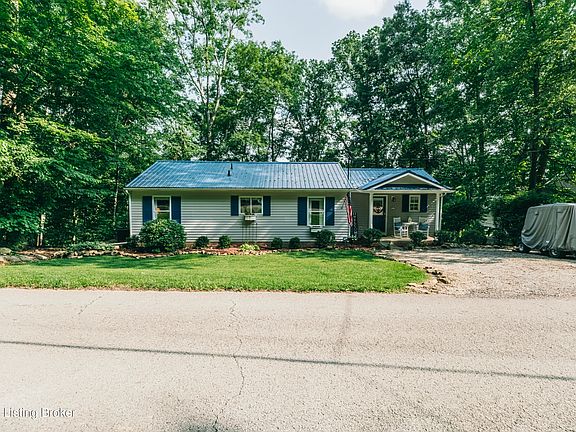 4th image of 524 Lake Forest Ln