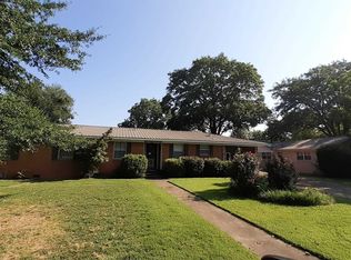 1810 W Arch Ave, Searcy, AR 72143