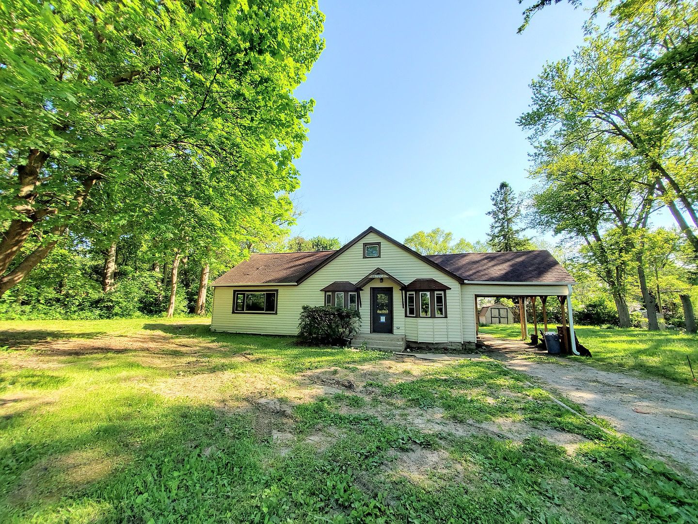 4701 McCullom Lake Rd, Mchenry, IL 60050 Zillow