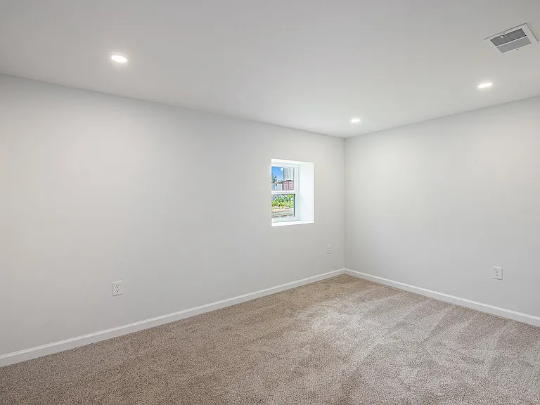 Second bedroom