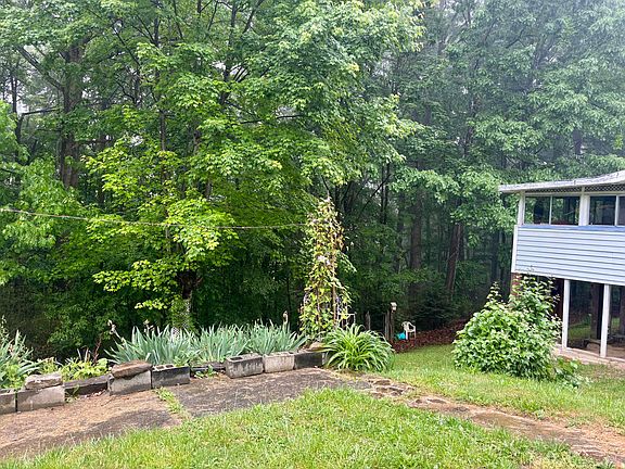5th image of 3224 Crites Mountain Rd