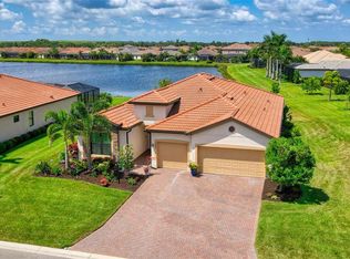 9827 Carnoustie Pl, Bradenton, FL 34211
