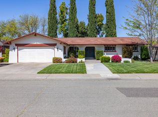 66 Starglow Cir, Sacramento, CA