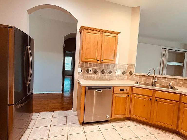 5970 Dustin Trl — Photo 10