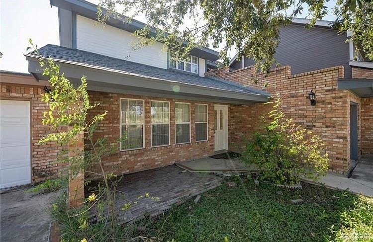 1st image of 304 Ashley Dr